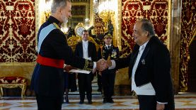 El rey Felipe VI recibe las cartas credenciales del nuevo embajador de la República de El Salvador, Joaquín Maza Martelli.