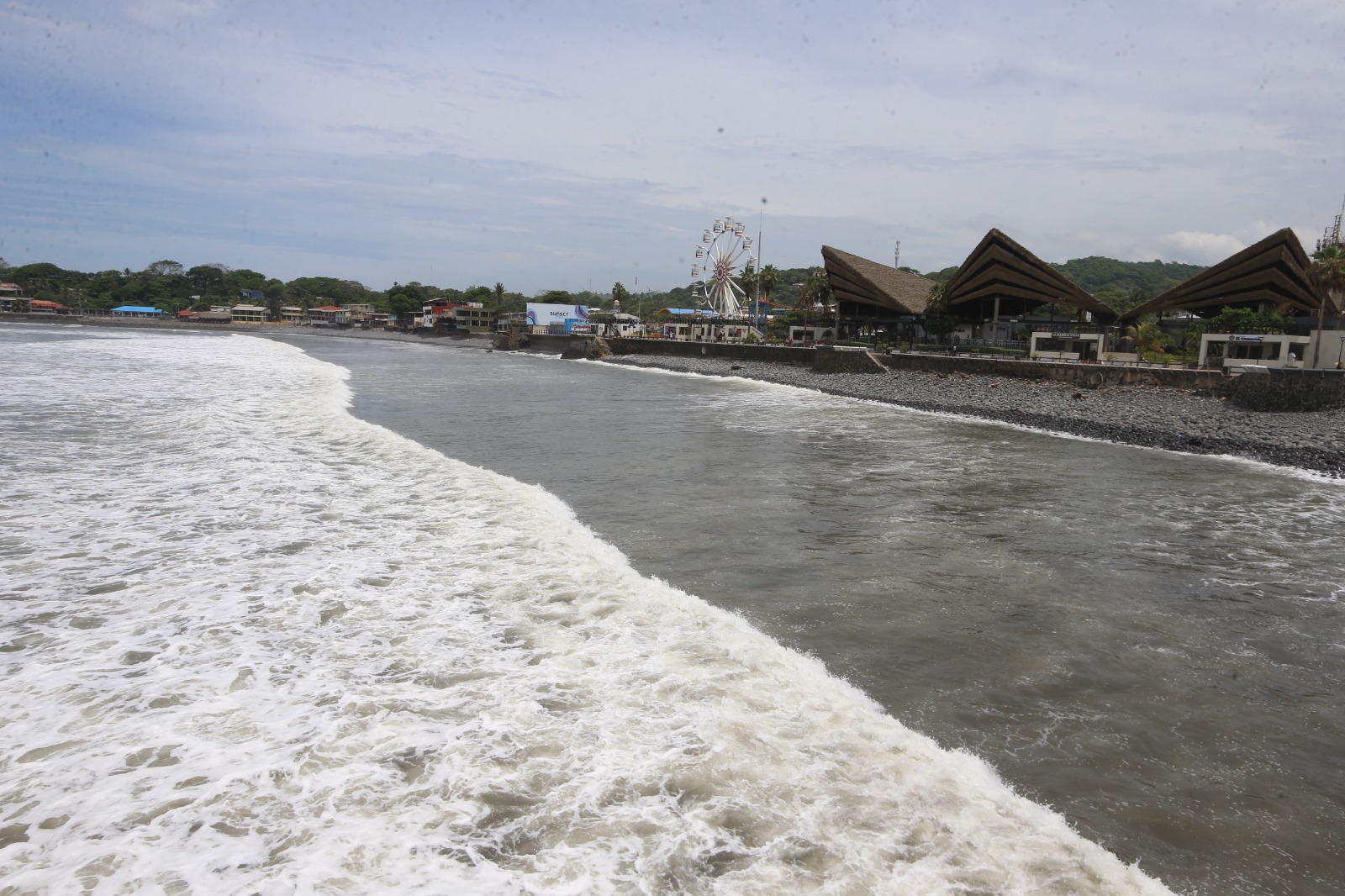 Los pescadores no pudieron salir una semana por causa del clima.