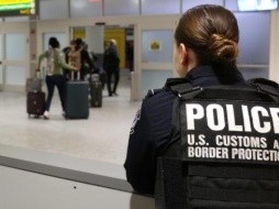 Los agentes de sseguridad se encargan de custodiar todos los aeropuertos de EUA.  Foto: X @CBP