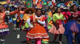 A lo largo del año se realizan fiestas patronales en diversas ciudades de El Salvador.