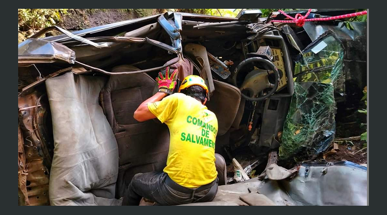 LPG/Cortesía. Heridos. Comandos de Salvamento trasladó a  los heridos a un hospital de la zona, indicaron.